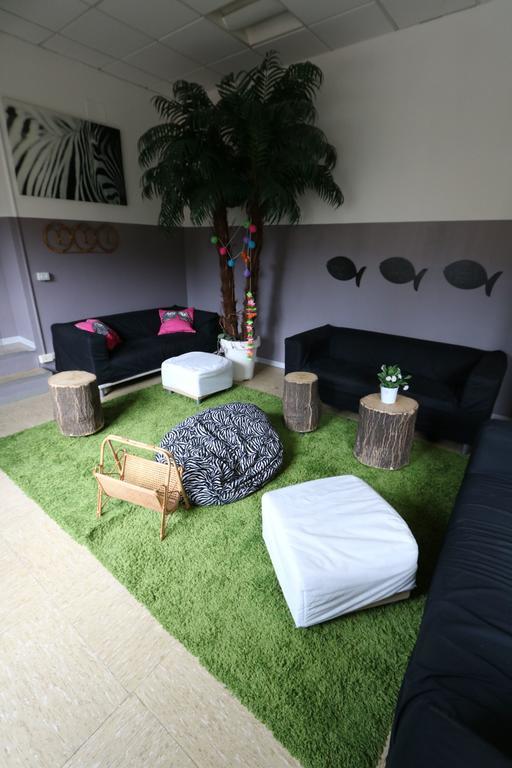 Panda Hostel Милан Экстерьер фото