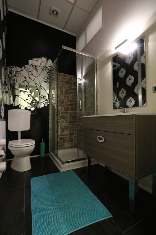 Panda Hostel Милан Экстерьер фото